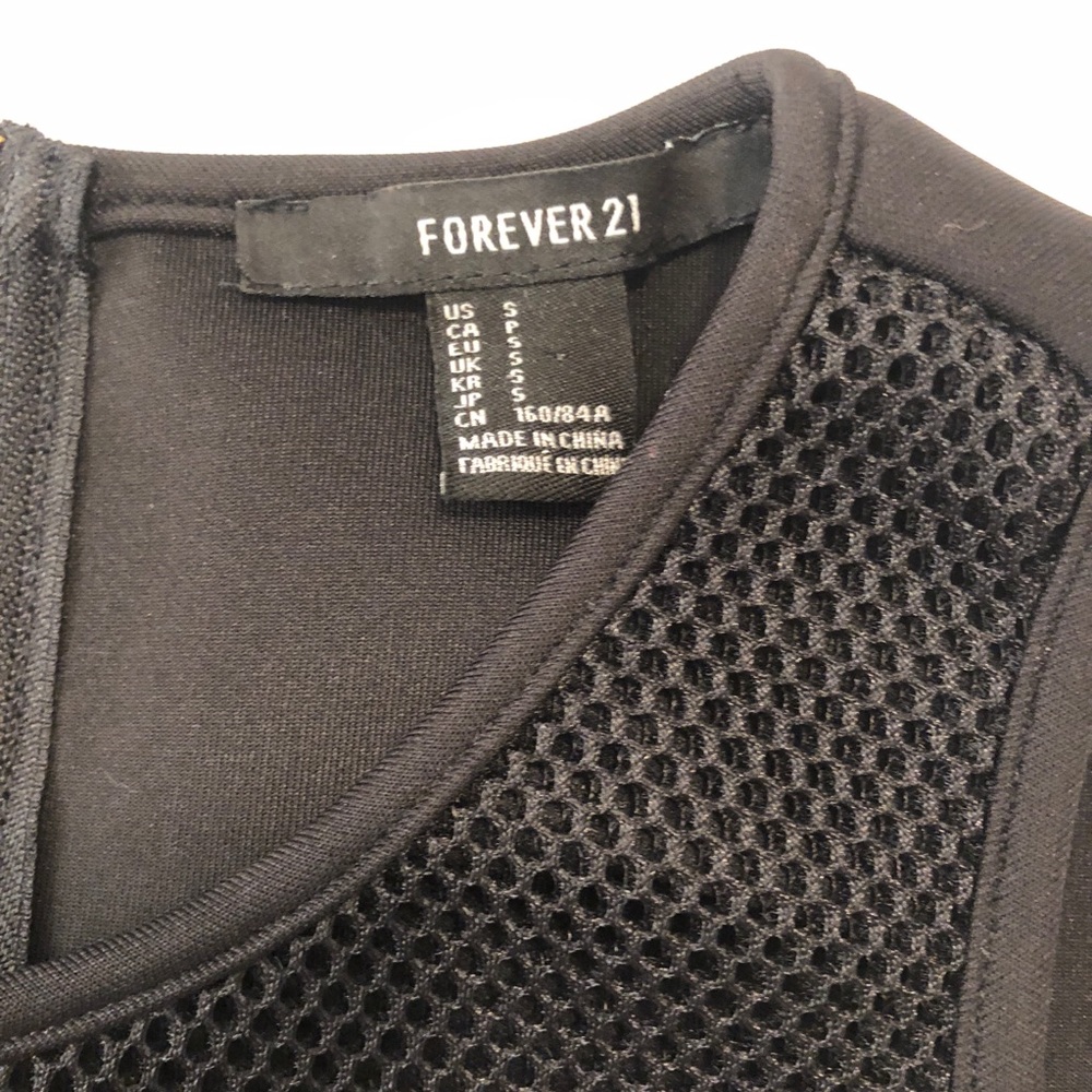 Forever 21 Black Fringe Crop Top - Picture 3 of 3